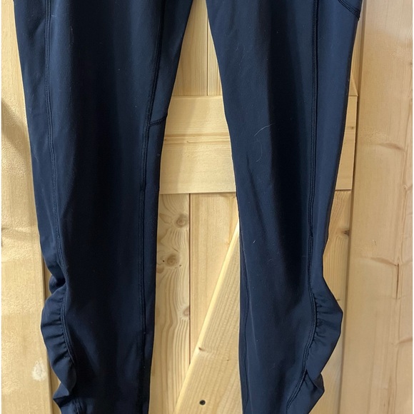 Lululemon Reversible leggings - Picture 4 of 4